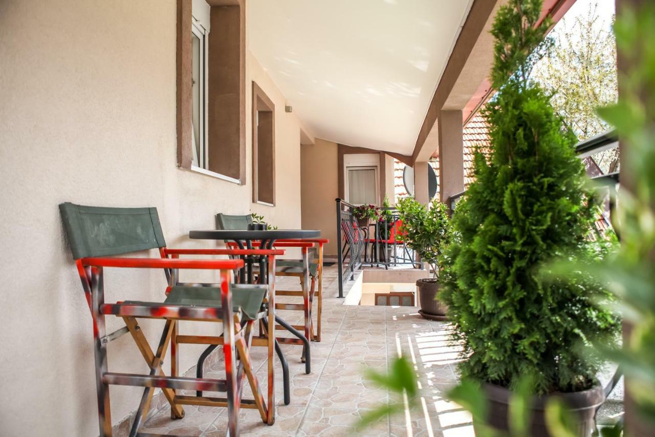 Studio Kaca Cetinje Exterior foto