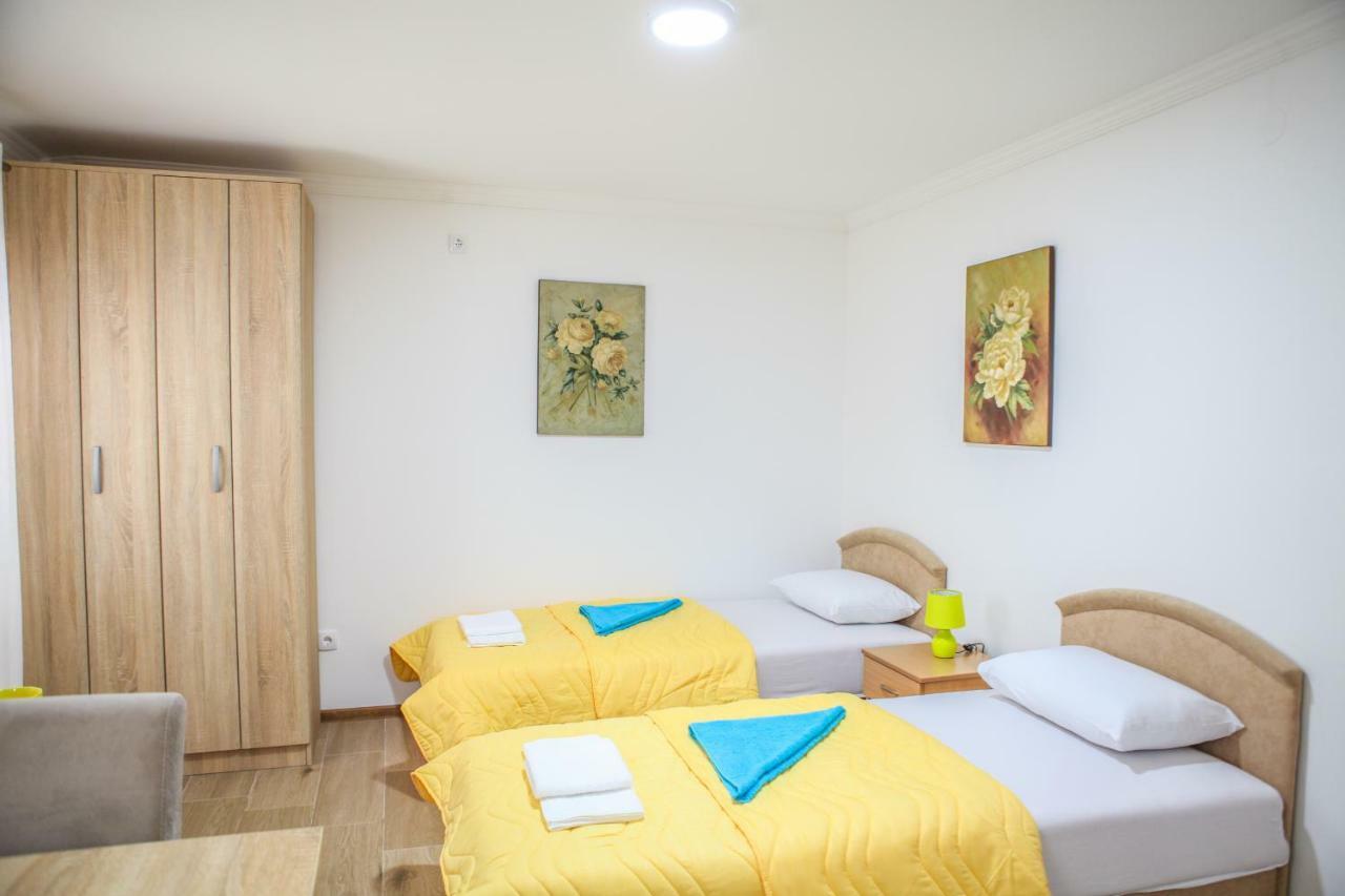 Studio Kaca Cetinje Exterior foto